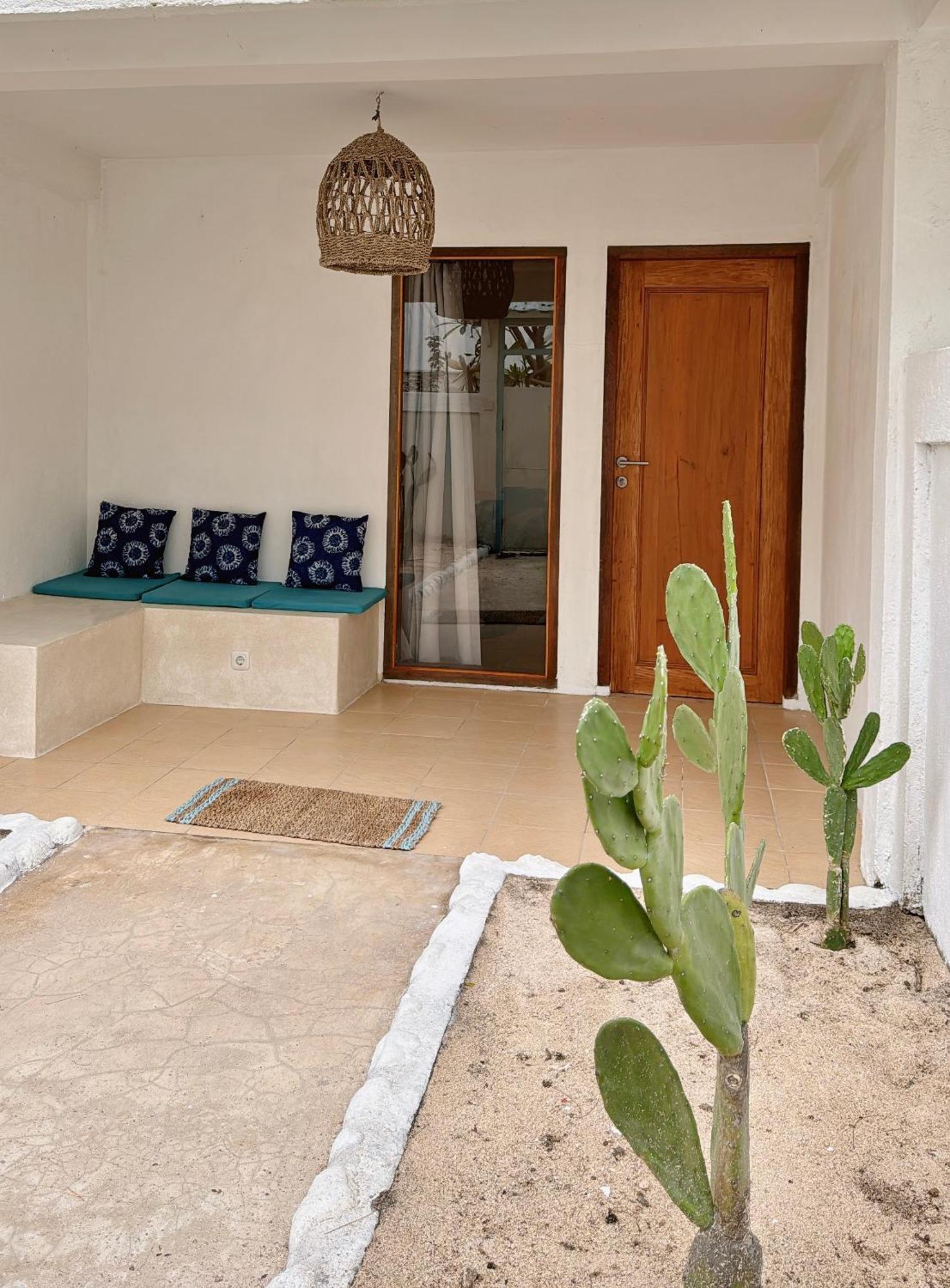 7Seas Cottages Gili Air Exterior photo