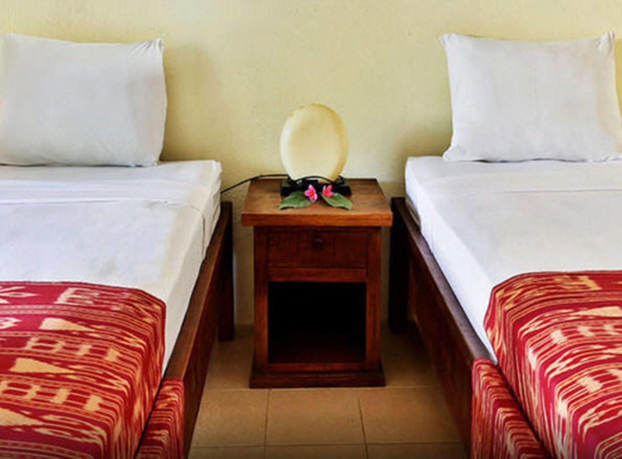 7Seas Cottages Gili Air Exterior photo