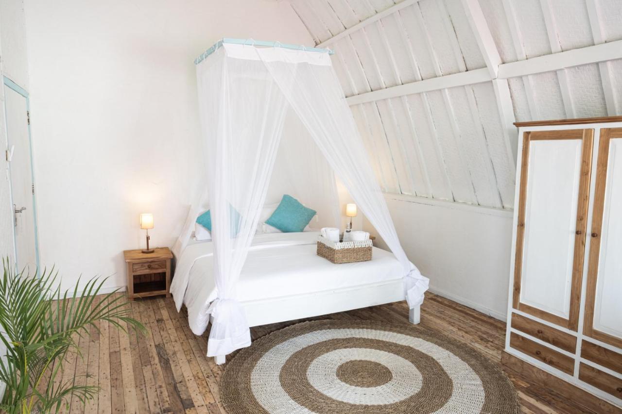 7Seas Cottages Gili Air Exterior photo